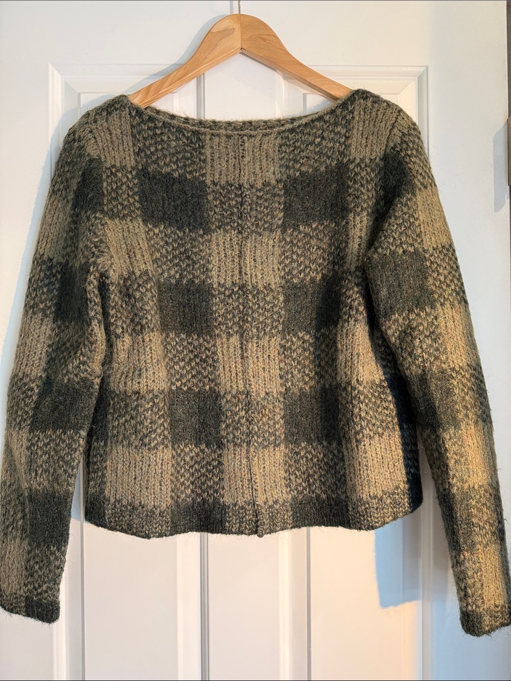 rag & bone. Green Plaid Knit Sweater. Size Small.